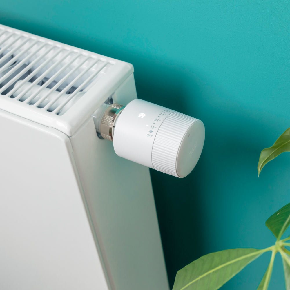 Radiator thermostat outlet