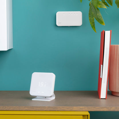 Starter Kit: Wireless Smart Thermostat V3+ with Hot Water Control